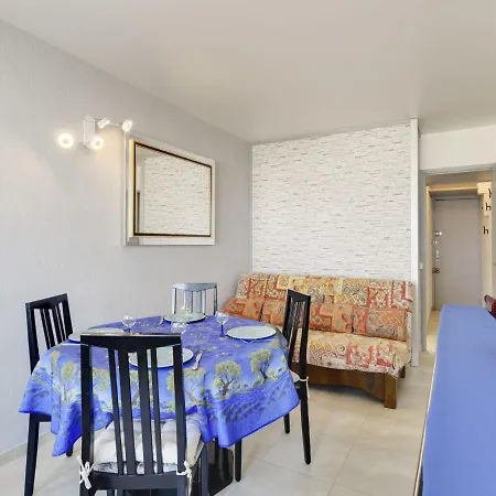Apartment Les Jardins Du Port-8 By Interhome Le Grau-du-Roi