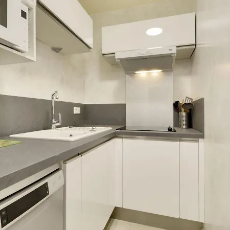 Les Jardins Du Port-8 By Interhome *